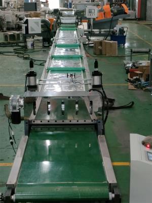 鋁箔隔音片生產(chǎn)線_鋁箔隔音片擠出機_佳德